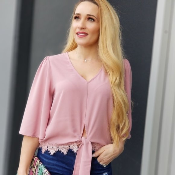 CHIC DOLLZ Blush Tie Front Top - Picture 4 of 4